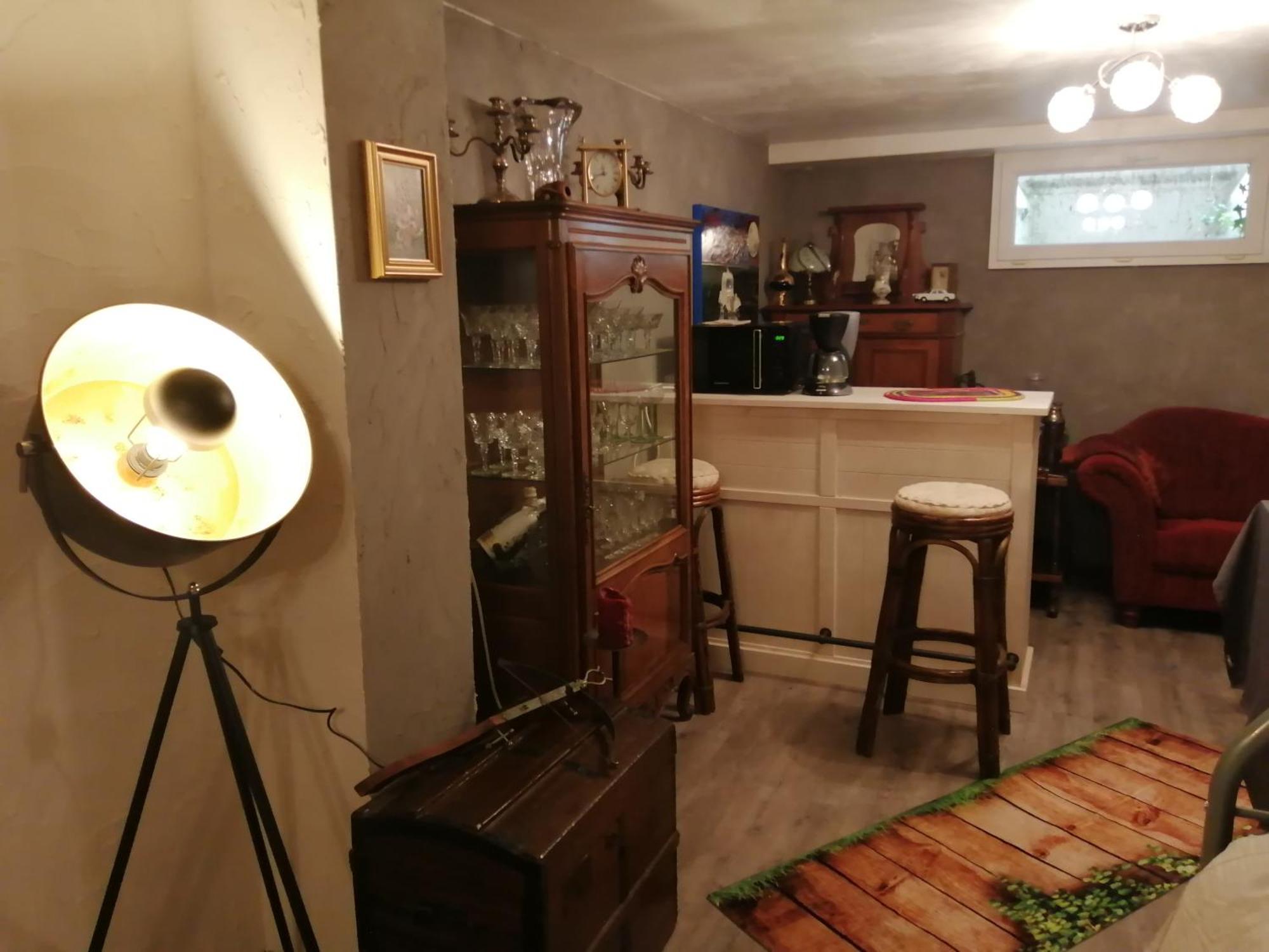 Studio Bar Sur Mulhouse Sud Illfurth Eksteriør bilde