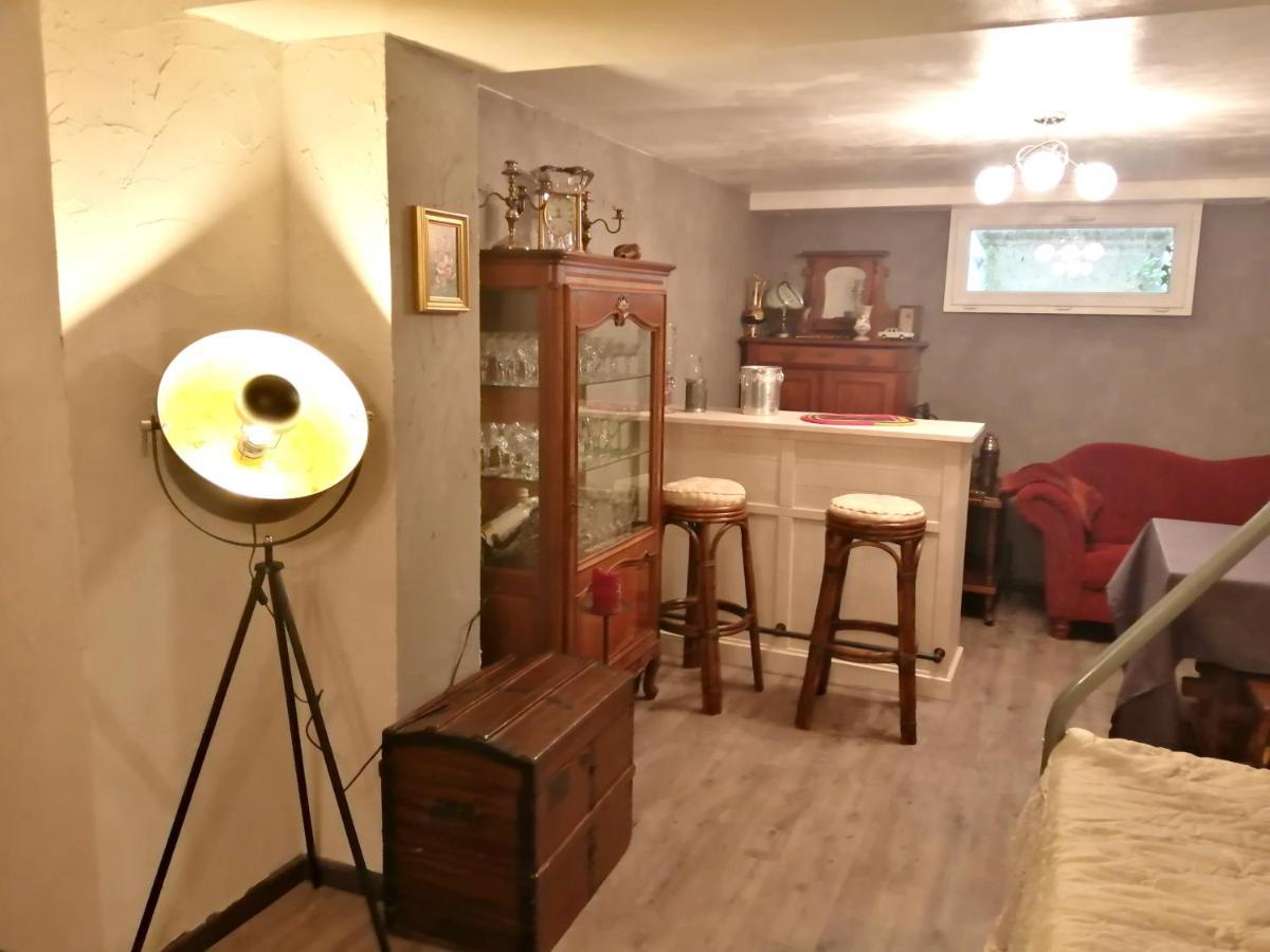 Studio Bar Sur Mulhouse Sud Illfurth Eksteriør bilde